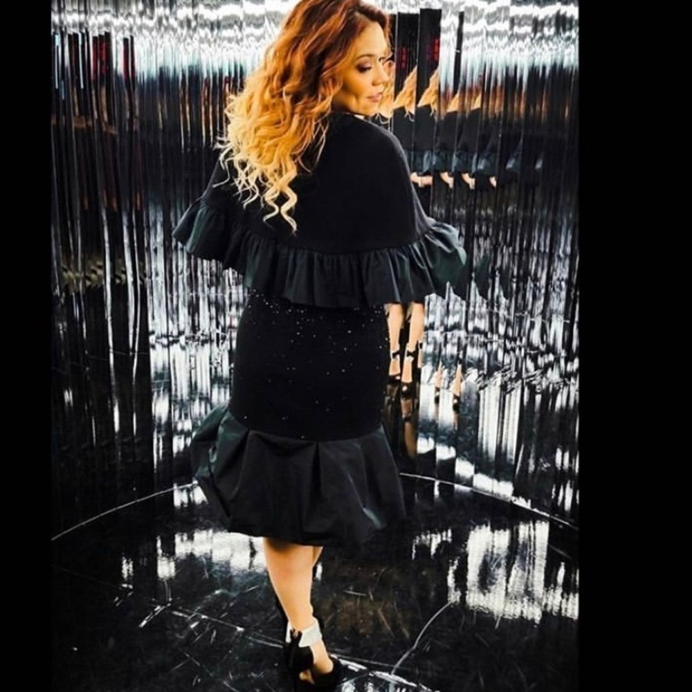 Neiman Marcus x Rickie Freeman Teri Jon Cape & Cocktail dress black women’s 6